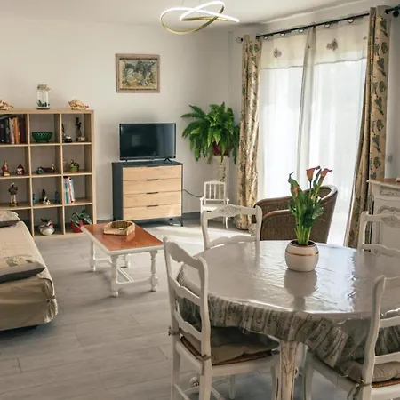 Charmante Au Plan-de-la-tour Avec Piscine Privee Villa Sainte-Maxime